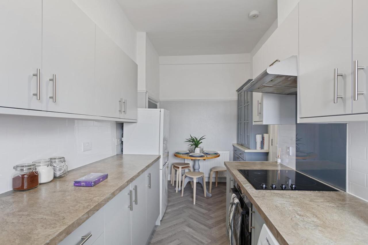 Lovely 3 bedroom apartment in Aberdeen Centre Buitenkant foto