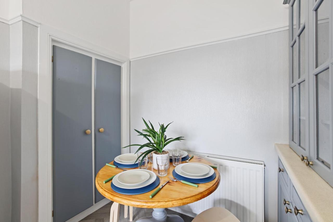 Lovely 3 bedroom apartment in Aberdeen Centre Buitenkant foto